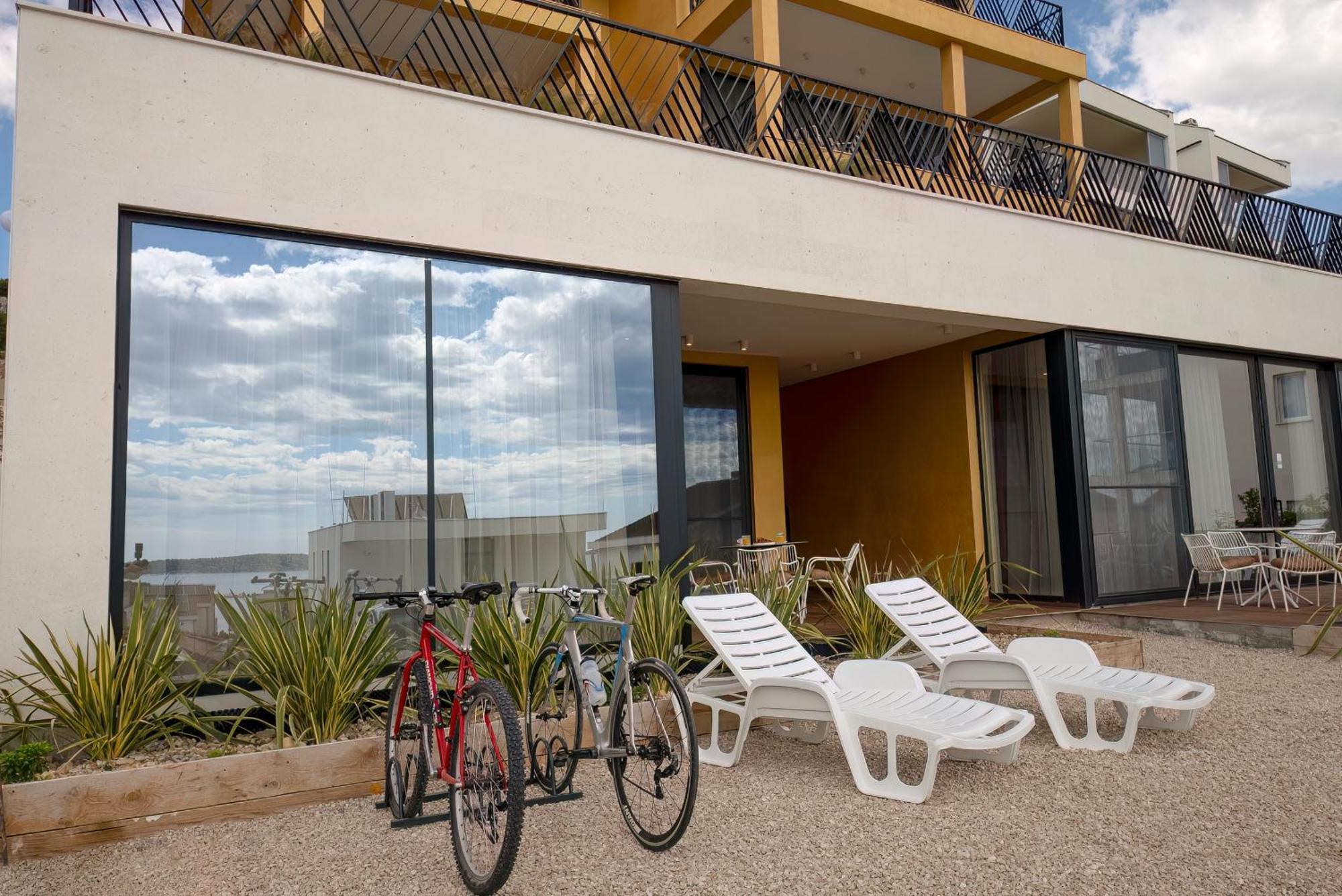Mediterana Art Deco Resort (Adults Only) シベニク エクステリア 写真